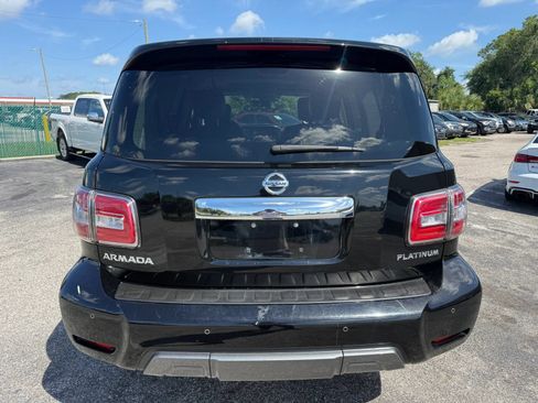 Used 2019 Nissan Armada Platinum w/ Captain's Chairs Package RWD image 4