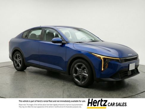 Used 2025 Kia K4 FWD image 1