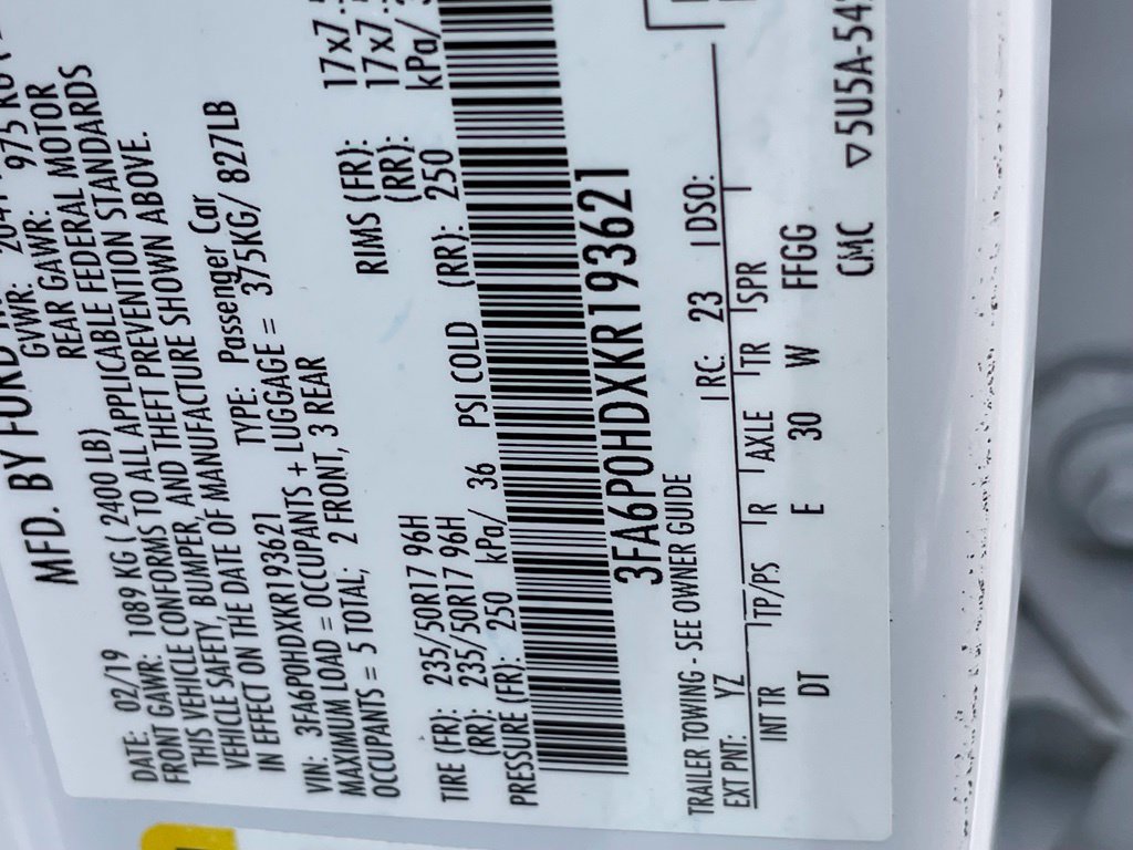 Used 2019 Ford Fusion SE FWD image 32