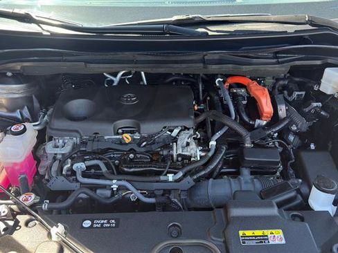 Used 2021 Toyota Sienna XLE AWD/4WD image 8