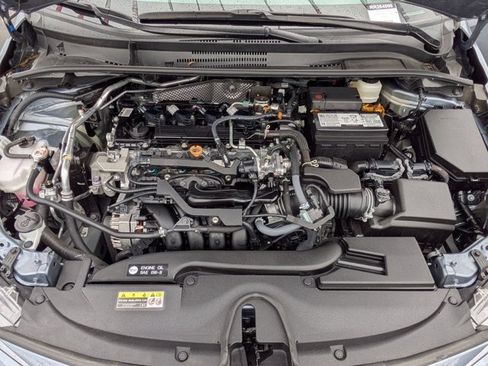 Used 2025 Toyota Corolla LE image 22