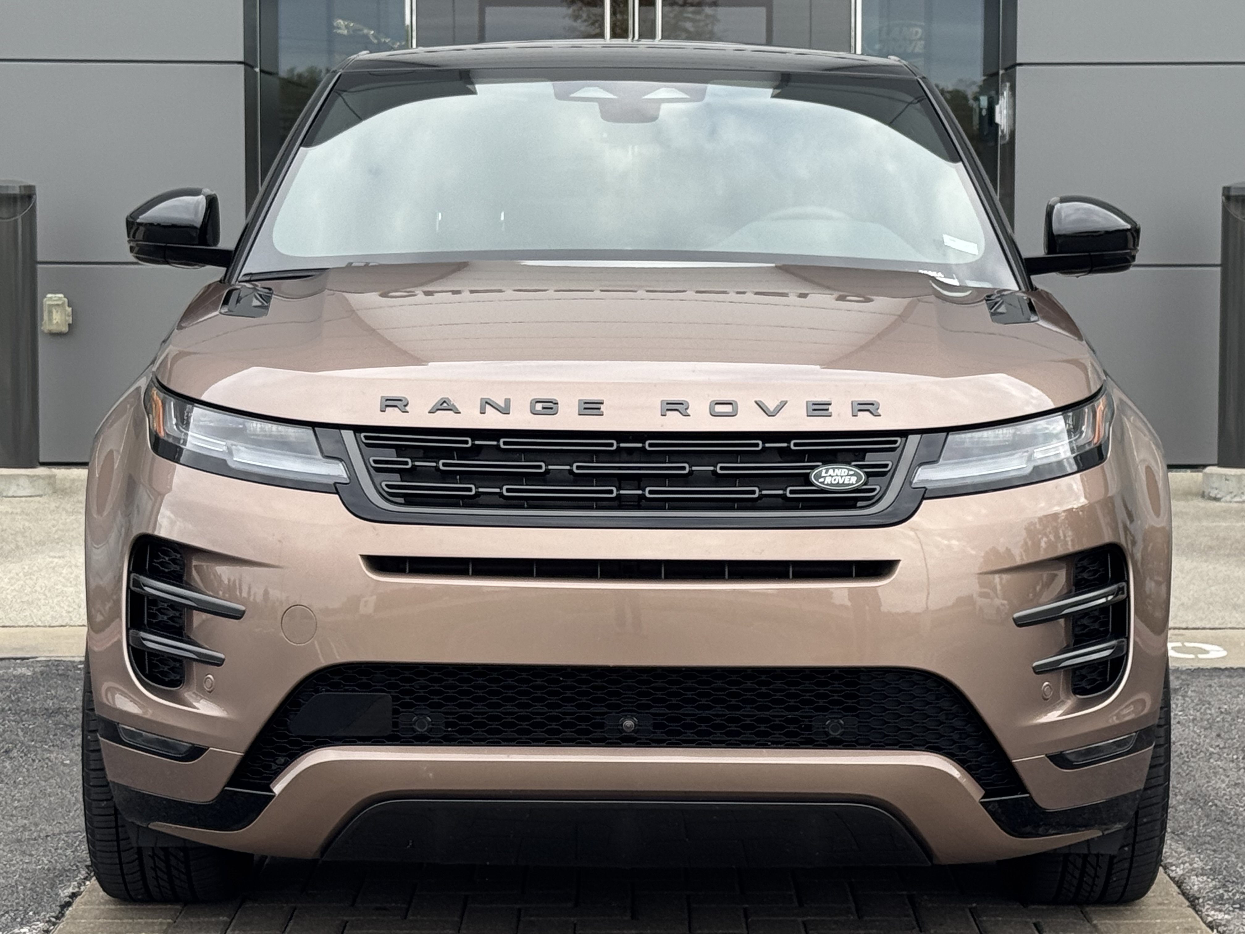 Certified 2026 Land Rover Range Rover Evoque Dynamic SE AWD/4WD image 8