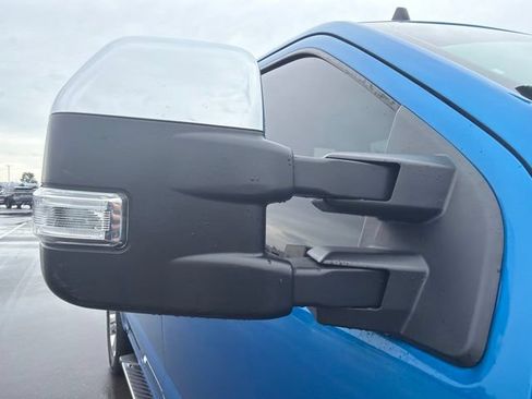 Used 2019 Ford F150 XLT w/ Equipment Group 302A Luxury AWD/4WD image 6