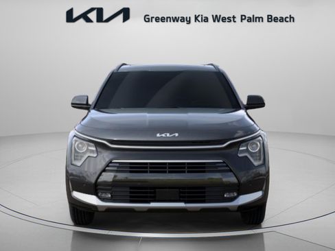 New 2026 Kia Niro FWD image 2
