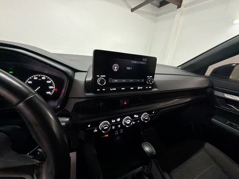Certified 2023 Honda CR-V Sport image 17