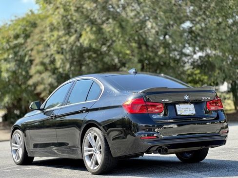 Used 2018 BMW 330i xDrive Sedan image 8