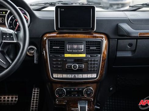 Used 2014 Mercedes-Benz G 63 AMG 4MATIC image 15