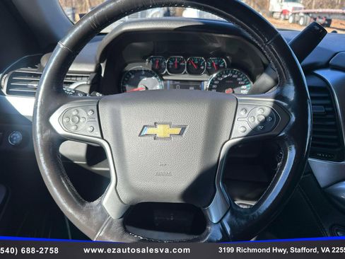 Used 2018 Chevrolet Suburban Premier image 22
