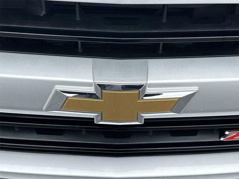 Used 2019 Chevrolet Silverado 1500 LT w/ All Star Edition image 28