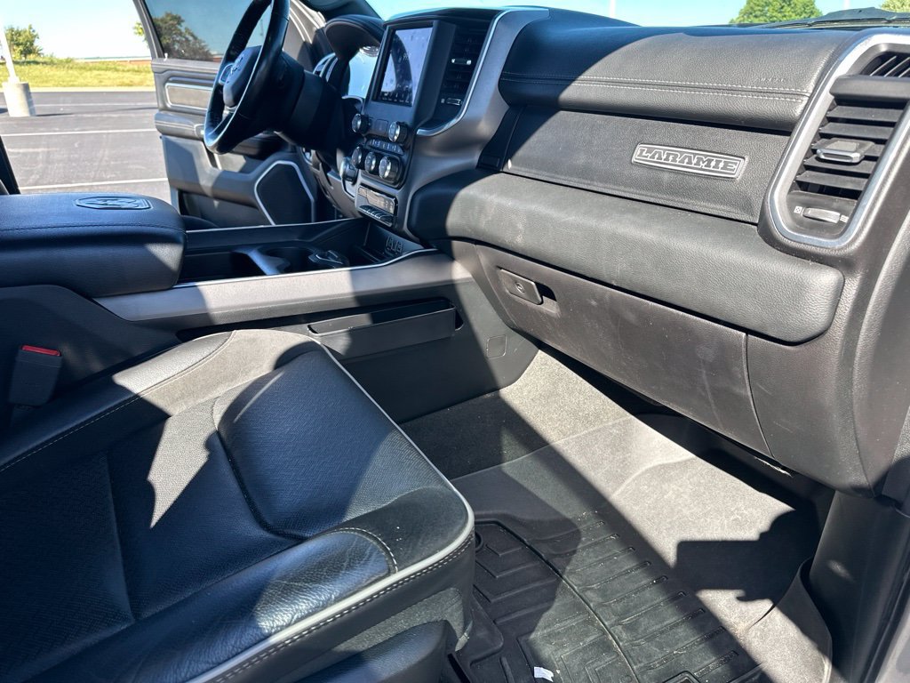 Used 2020 RAM 1500 Laramie w/ Sport Appearance Package AWD/4WD image 30