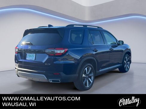 Used 2025 Honda Pilot Elite image 5