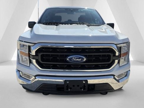 Used 2021 Ford F150 XLT image 2