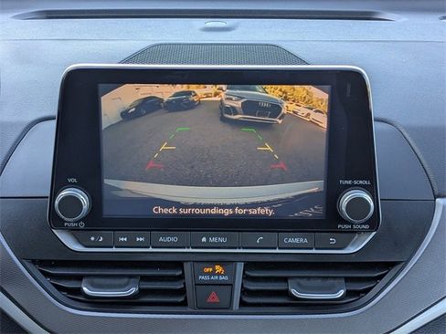 Used 2024 Nissan Altima 2.5 SR image 30