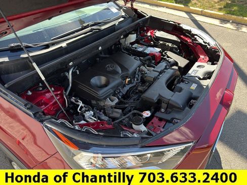 Used 2021 Toyota RAV4 LE AWD/4WD image 31