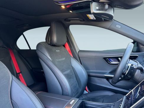 Certified 2025 Mercedes-Benz C 43 AMG 4MATIC Sedan image 31
