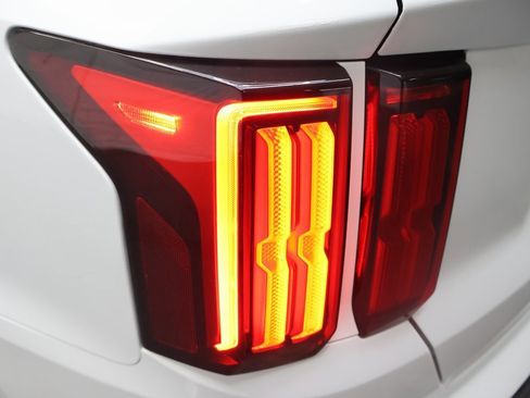 Used 2021 Kia Sorento SX image 28