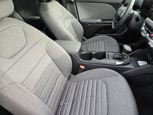 New 2025 Kia K4 EX image 10