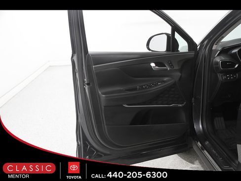 Used 2020 Hyundai Santa Fe Limited AWD/4WD image 4