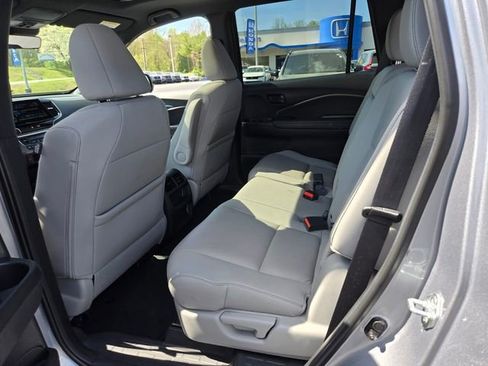 Used 2023 Honda Passport EX-L image 14
