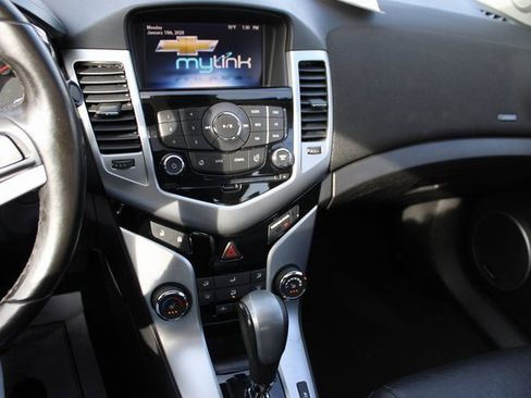 Used 2014 Chevrolet Cruze LT w/ Sun, Sound and Sport Package image 23