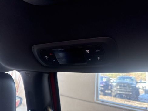 New 2026 Chrysler Voyager LX FWD image 27