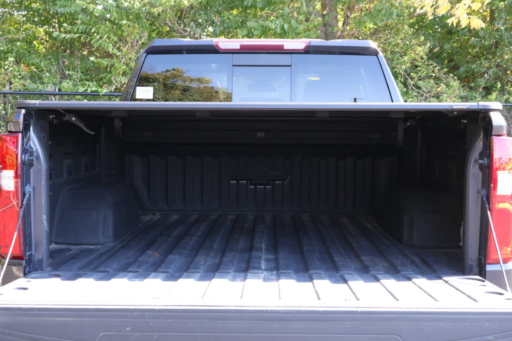 Used 2022 Chevrolet Silverado 1500 LTZ w/ LTZ Convenience Package II AWD/4WD image 53