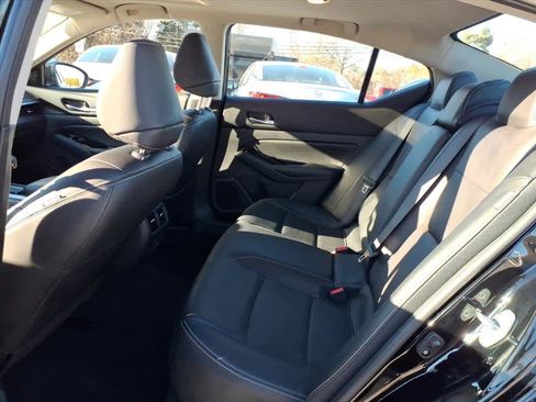 Certified 2024 Nissan Altima 2.5 SL image 13