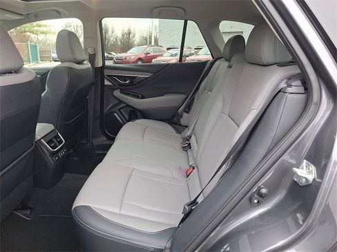 Certified 2022 Subaru Outback Limited XT image 10