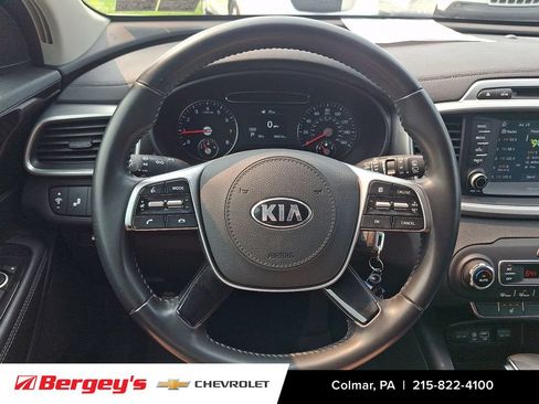Used 2019 Kia Sorento FWD image 21
