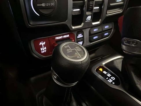 Used 2025 Jeep Wrangler Unlimited Rubicon 4xe w/ Safety Group AWD/4WD image 54