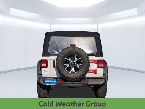 Used 2021 Jeep Wrangler Unlimited Rubicon w/ Cold Weather Group AWD/4WD image 5