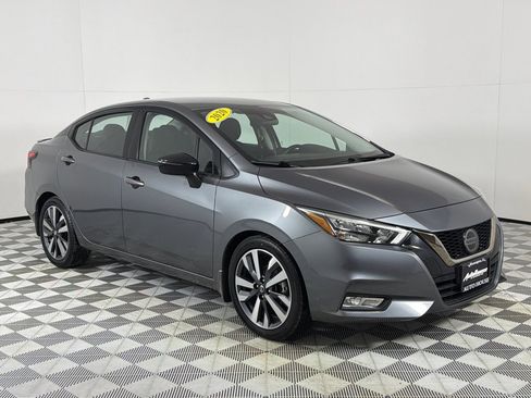 Used 2020 Nissan Versa SR w/ Convenience Package image 3