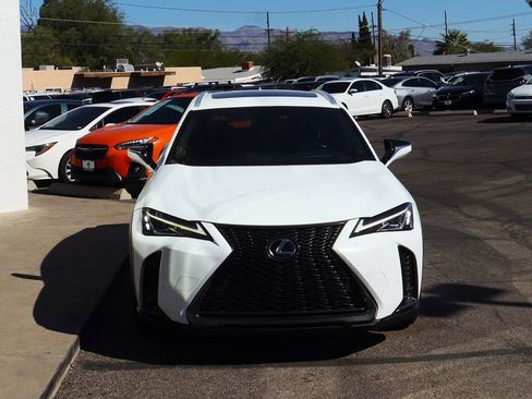Used 2019 Lexus UX 200 F Sport w/ F Sport Premium Package image 16