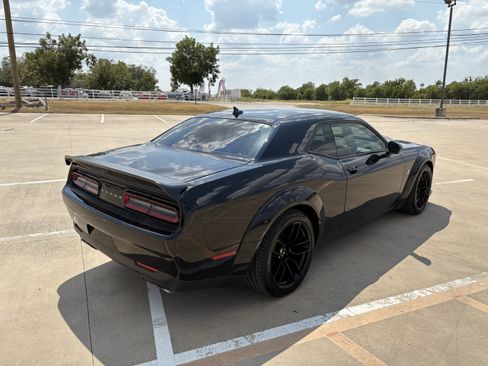 Used 2020 Dodge Challenger R/T Scat Pack image 6