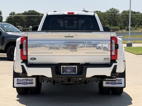 New 2026 Ford F350 Platinum w/ Platinum Plus Package AWD/4WD image 5