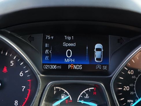 Used 2018 Ford Escape SE AWD/4WD image 30