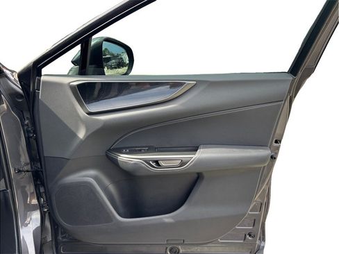 Used 2022 Lexus NX 250 FWD w/ Towing Package (2000 Lbs) image 39