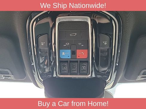 Used 2022 Jeep Grand Cherokee L Overland w/ Luxury Tech Group IV AWD/4WD image 22