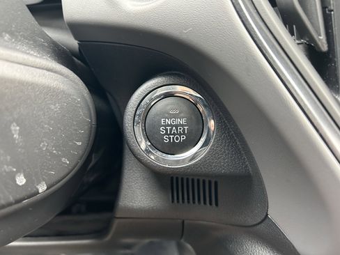 Certified 2025 Subaru Crosstrek 2.5i Limited w/ Crosstrek Mirror Package image 16