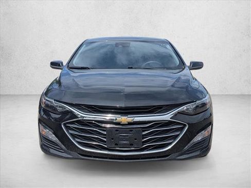 Used 2024 Chevrolet Malibu LT FWD image 2