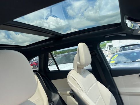 Certified 2023 Mercedes-Benz GLC 300 4MATIC image 17