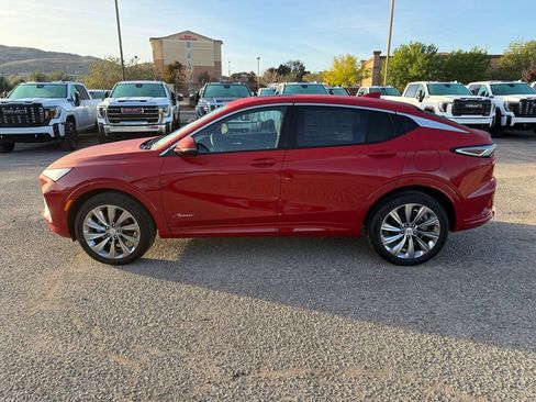 New 2026 Buick Envista Avenir image 8
