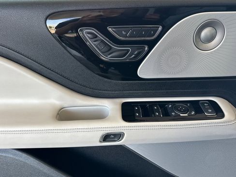 New 2025 Lincoln Aviator Reserve w/ Equipment Group 201A image 10