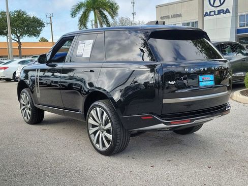 Used 2023 Land Rover Range Rover SE image 13