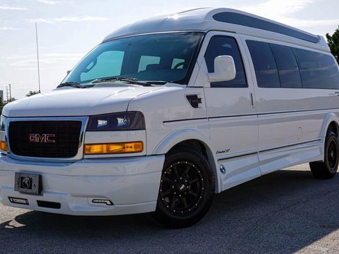 Used 2023 GMC Savana 2500 Extended image 99