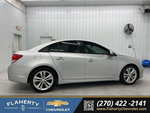 Used 2015 Chevrolet Cruze LTZ w/ Sun, Sound and Sport Package FWD image 2