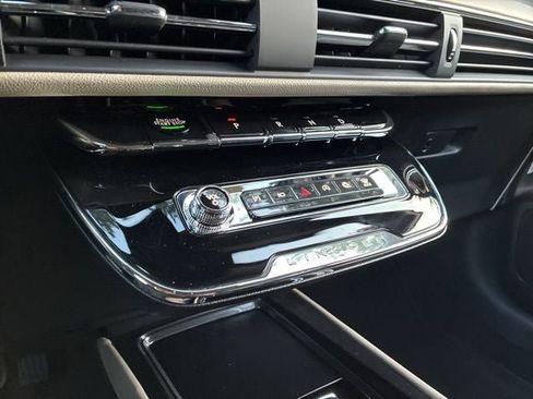 New 2026 Lincoln Corsair Premiere image 31