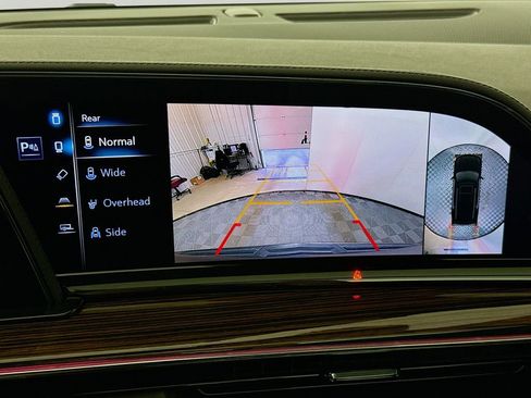 Used 2022 Cadillac Escalade Premium Luxury image 14