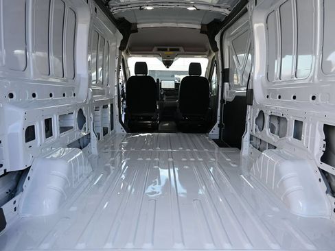New 2026 Ford Transit 250 148 Medium Roof w/ Load Area Protection Package RWD image 13