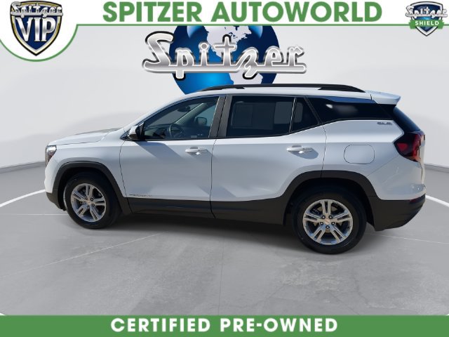 Certified 2023 GMC Terrain SLE w/ Driver Convenience Package FWD image 11